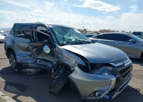 2020 Mitsubishi Outlander Se/Sel/Le z USA, uszkodzony, nr VIN JA4AZ3A38LZ044519